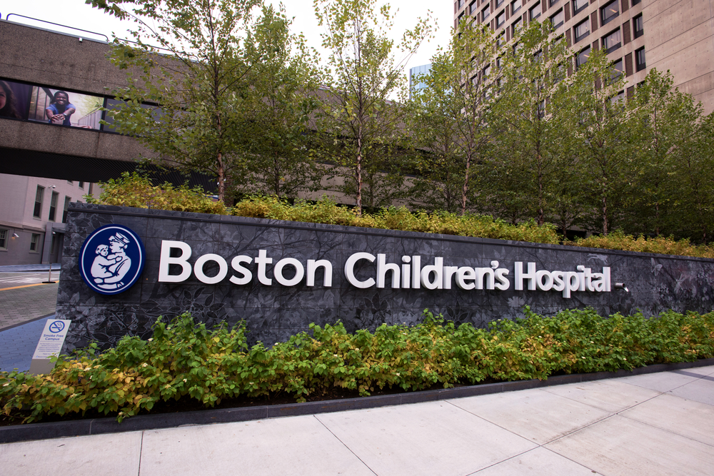 Boston Children's Hospital exterior signage