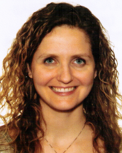 Julie Strychowsky headshot